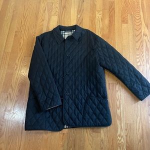 Authentic Burberry Nc.226 Black quilted diamond jacket. Made in England. Size L
